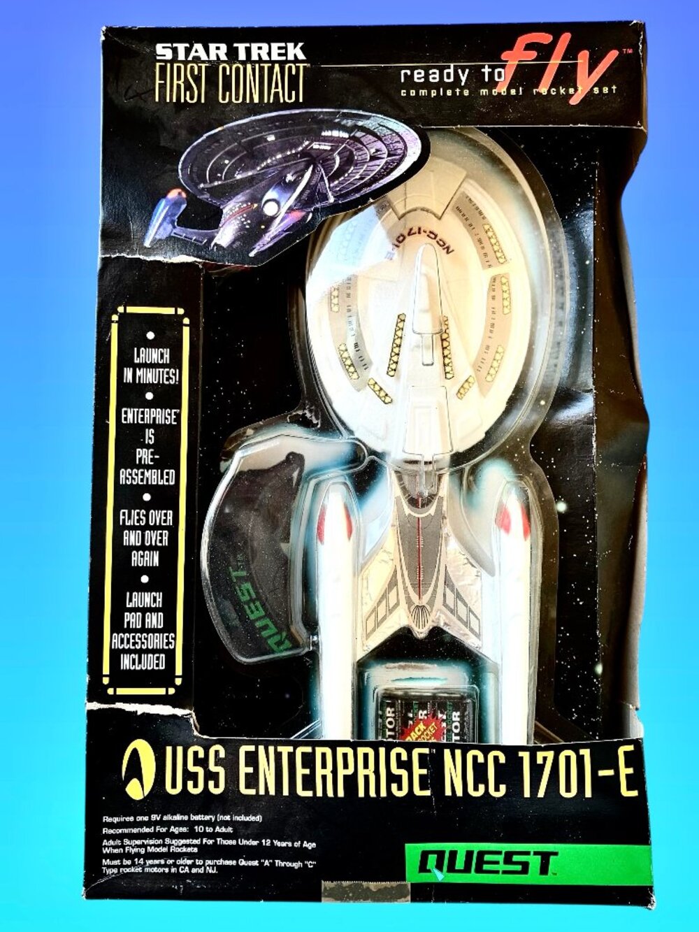 Star Trek First Contact USS Enterprise NCC 1701-E Ready to Fly New *damaged box*